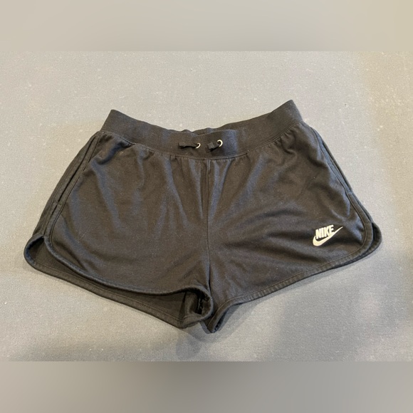 Nike Cotton Shorts - size medium - Picture 1 of 3